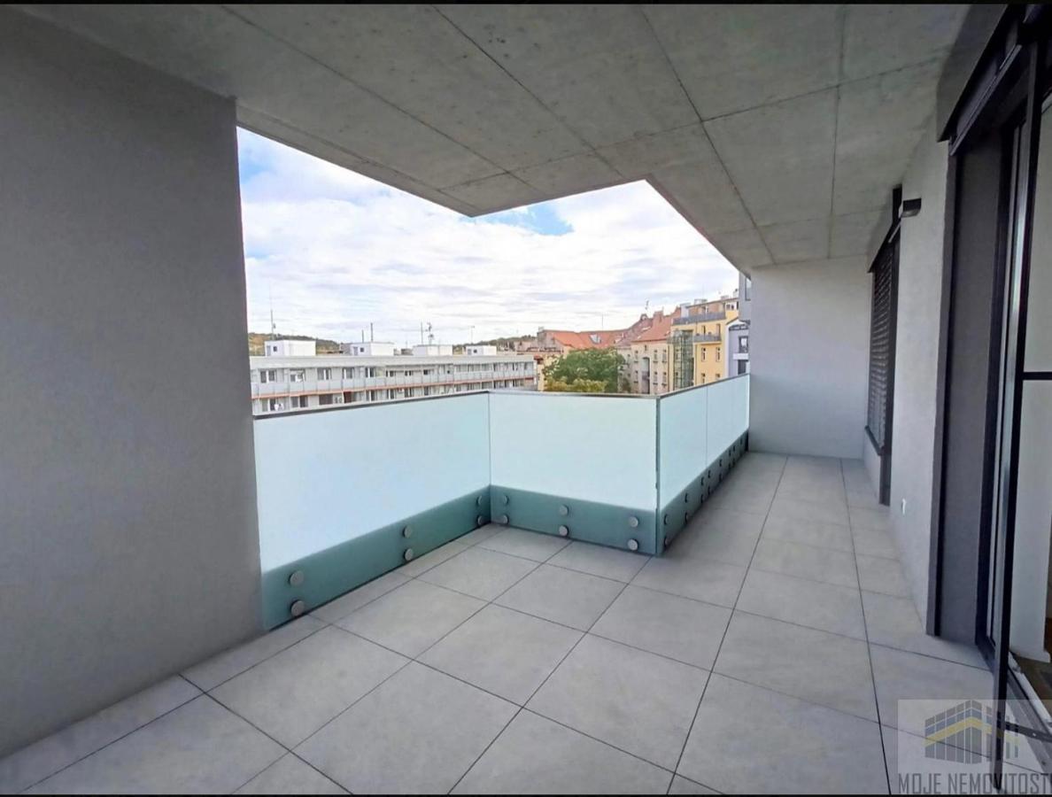 Nova Nuselska Apartment Prag
